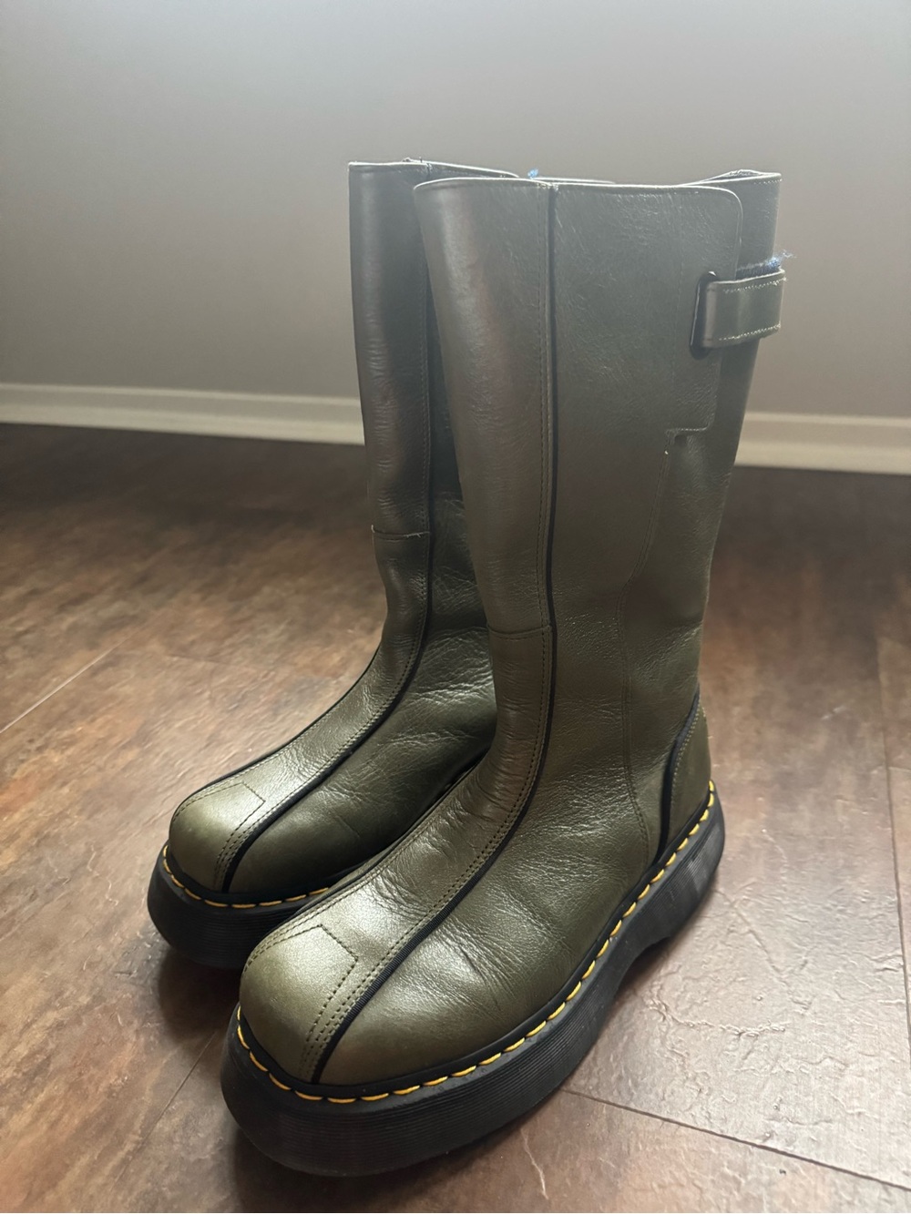 DOC MARTENS Green Chunky Platform Leather Mid-Calf Boots - Picture 4 of 7